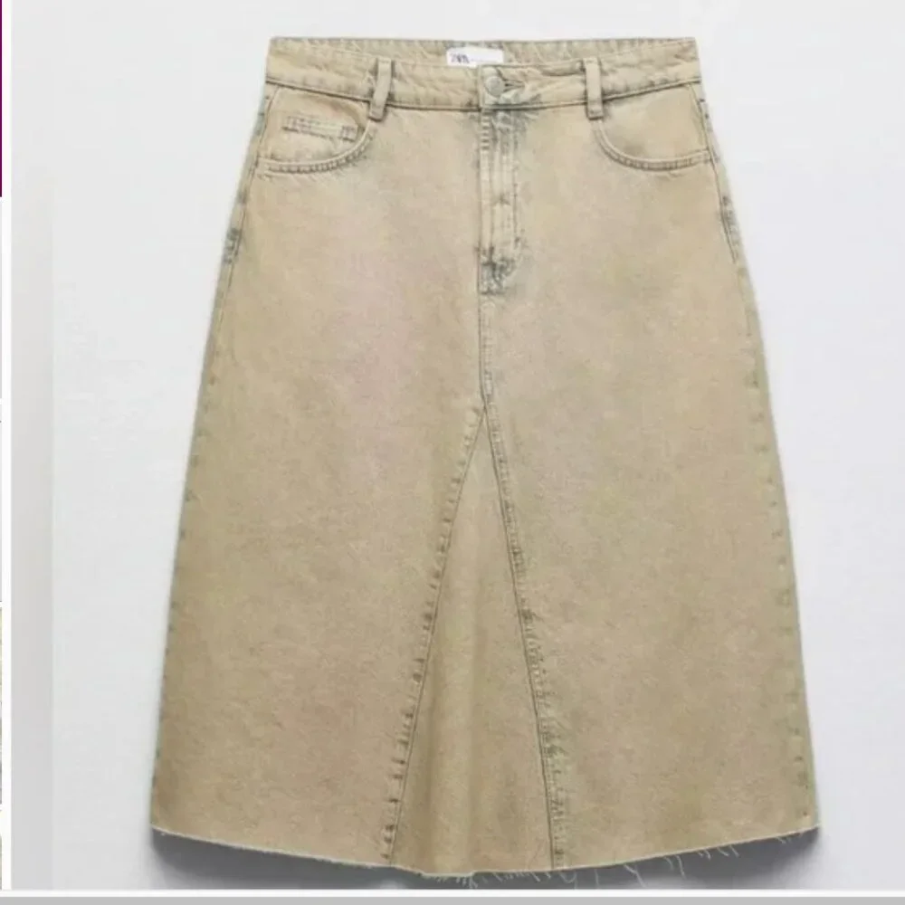 Zara Women's Overdyed Frayed Denim Mid Rise A-line Midi Skirt Size M - Picture 2 of 7